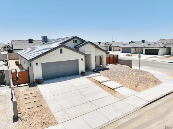 8551 E 41 St, Yuma, AZ 85365