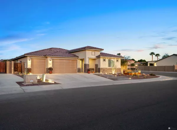 10203 S Orion Ave, Yuma, AZ 85367