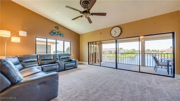 3714 SE 12th AVE #201, Cape Coral, FL 33904