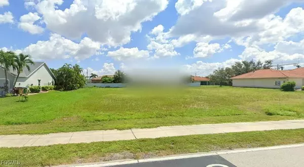 4715 Agualinda BLVD, Cape Coral, FL 33914