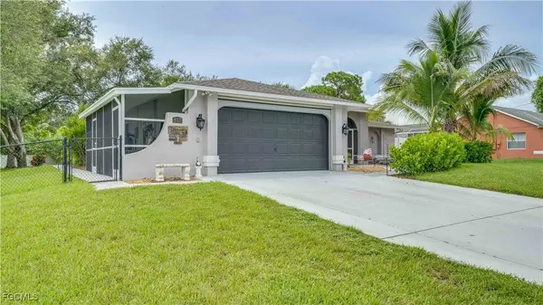 517 Hibiscus AVE, Lehigh Acres, FL 33972