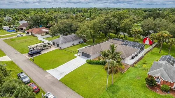 517 Hibiscus AVE, Lehigh Acres, FL 33972