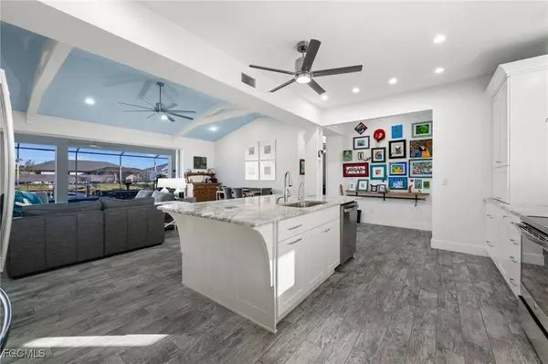 1729 SW 17th PL, Cape Coral, FL 33991