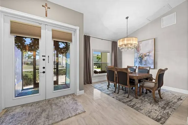 1924 SW 17th PL, Cape Coral, FL 33991