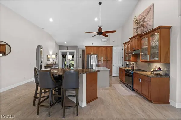 1924 SW 17th PL, Cape Coral, FL 33991