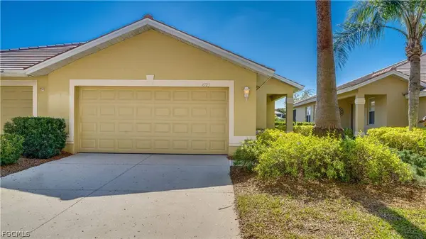 4725 Fairloop RUN, Lehigh Acres, FL 33973