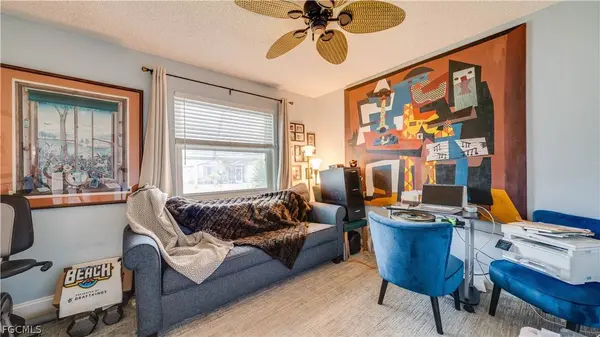 5671 Longleaf DR, North Fort Myers, FL 33917