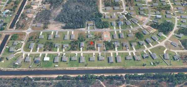 847 Youngreen DR, Fort Myers, FL 33913