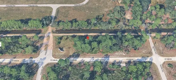 804 W 18th ST, Lehigh Acres, FL 33972
