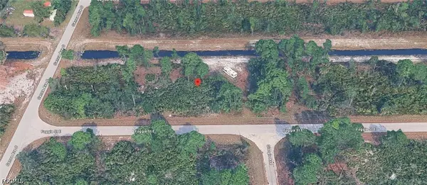 1107 Fogia ST E, Lehigh Acres, FL 33974