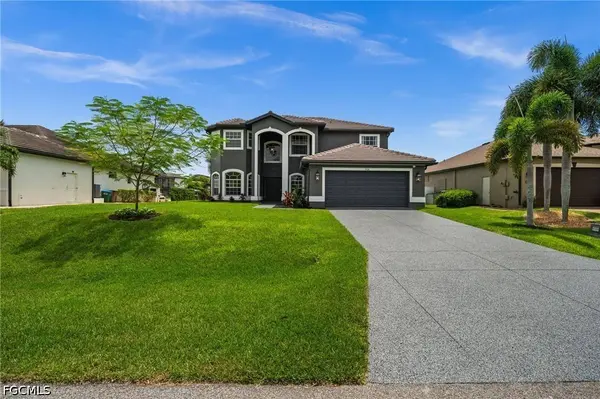 3520 SW 3rd TER, Cape Coral, FL 33991