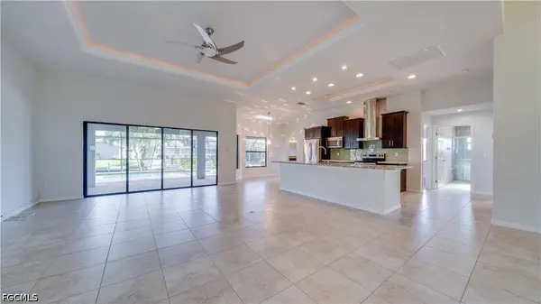 2329 SW 32nd ST, Cape Coral, FL 33914