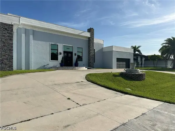 2405 SW 32nd ST, Cape Coral, FL 33914