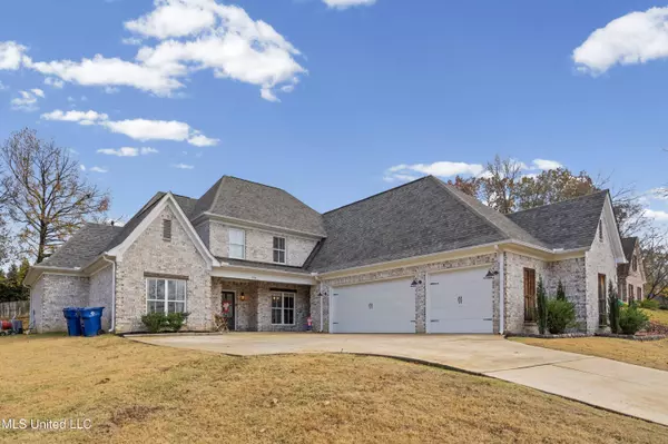 1394 Stone Gate Drive, Hernando, MS 38632