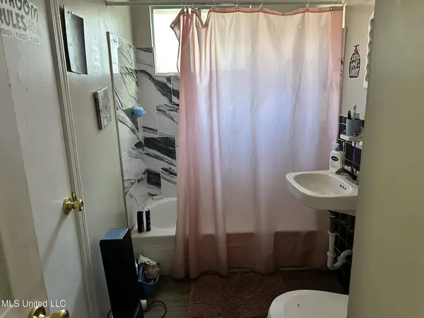 8694 Bunker Hill Drive, Southaven, MS 38671