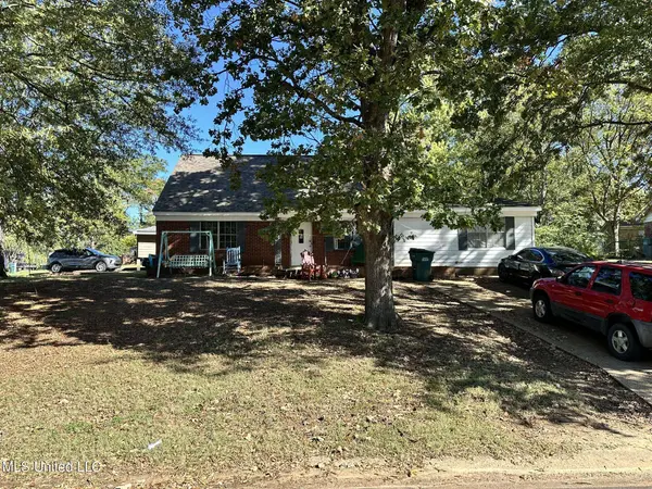 8694 Bunker Hill Drive, Southaven, MS 38671