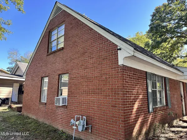 8694 Bunker Hill Drive, Southaven, MS 38671