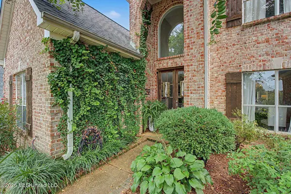 1424 Stone Gate Drive, Hernando, MS 38632