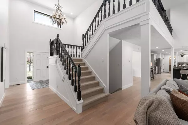 5 N Sandalwood St, Wichita, KS 67230