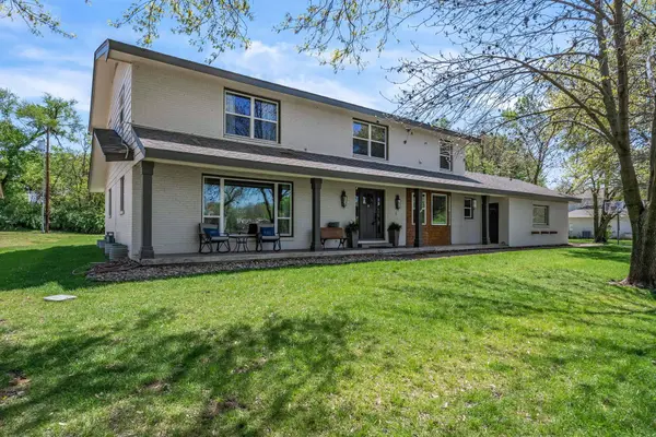 626 S Hidden Valley Dr, Wichita, KS 67209