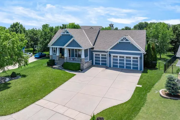 6609 E Summerside Pl, Bel Aire, KS 67226
