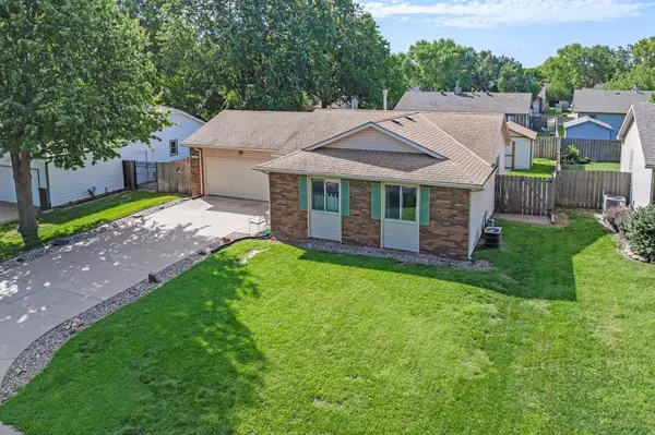 11315 W Cindy St, Wichita, KS 67212