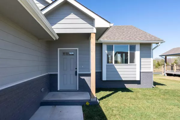 4437 S Mount Carmel Ave, Wichita, KS 67217