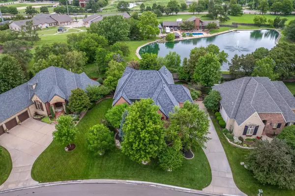 1430 Chaumont Cir, Andover, KS 67002