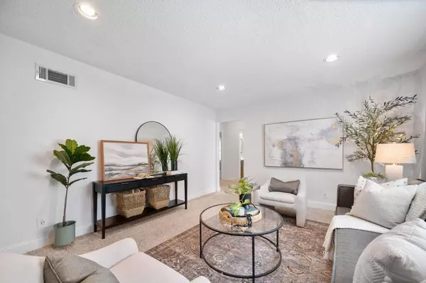 1722 W 29th St N, Wichita, KS 67204