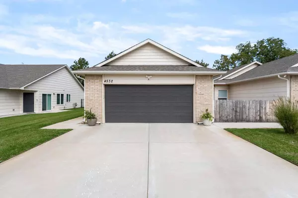 4532 N Sandplum St, Wichita, KS 67205