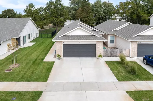 4532 N Sandplum St, Wichita, KS 67205