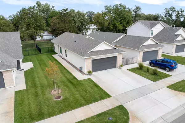 4532 N Sandplum St, Wichita, KS 67205