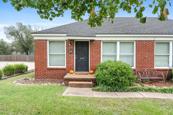 414-416 N Bleckley Dr, Wichita, KS 67208