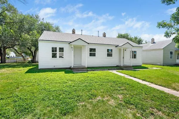 804-806 S Terrace Dr, Wichita, KS 67218