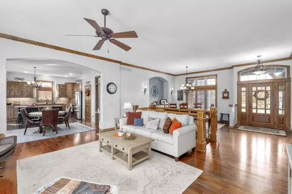 1612 S Logan Pass, Andover, KS 67002