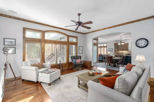 1612 S Logan Pass, Andover, KS 67002