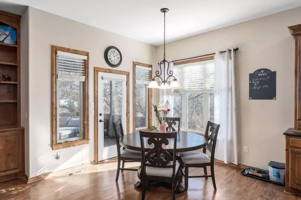 1748 S Cascade Pt, Andover, KS 67002