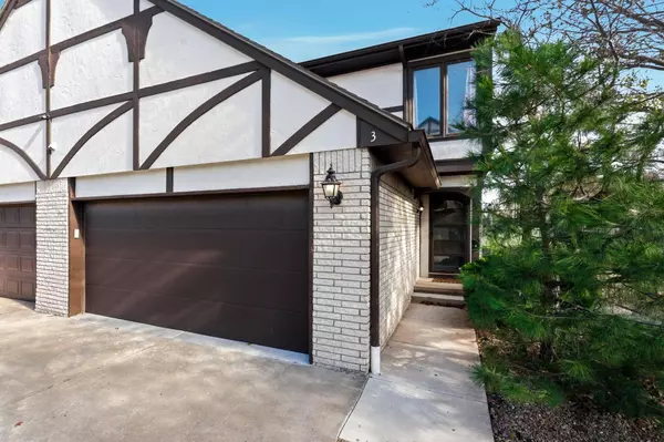 641 N Woodlawn St Apt 3, Wichita, KS 67208