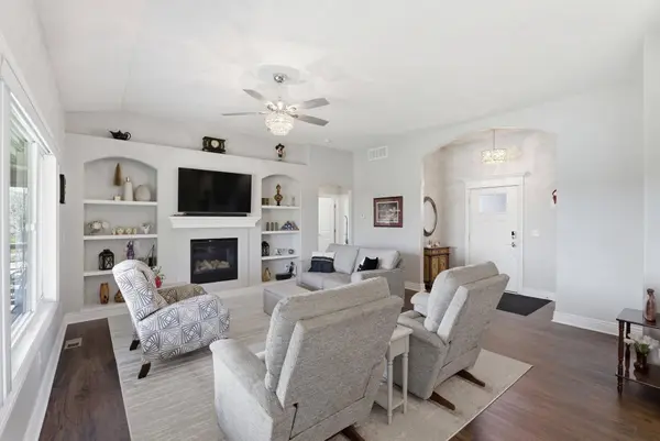 2634 S Lark Ln, Wichita, KS 67215