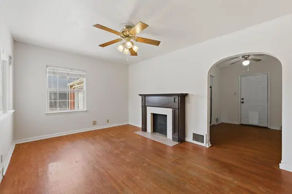 627 N Glendale St, Wichita, KS 67208