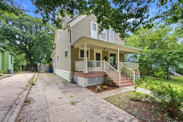 118 Harrison, Newton, KS 67114