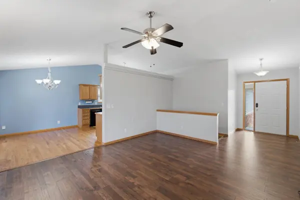 809 N Bay Country, Wichita, KS 67235