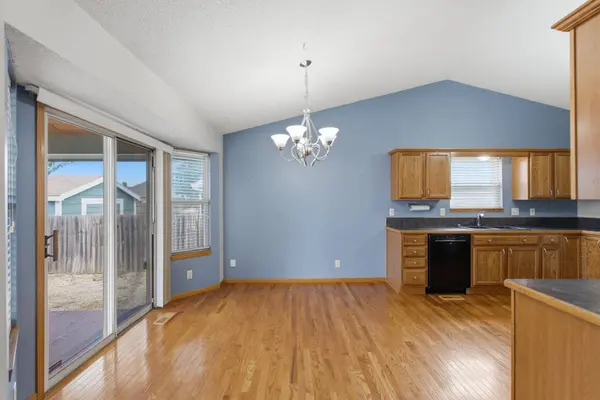 809 N Bay Country, Wichita, KS 67235