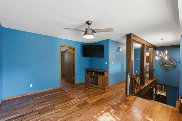 1231 S Sheridan Ave, Valley Center, KS 67147