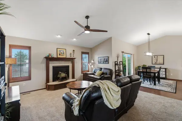 2917 N Rock Bridge Ct, Derby, KS 67037