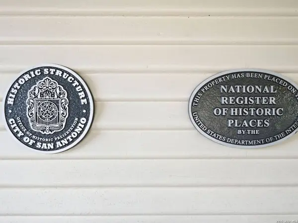 140 E French Pl, San Antonio, TX 78212