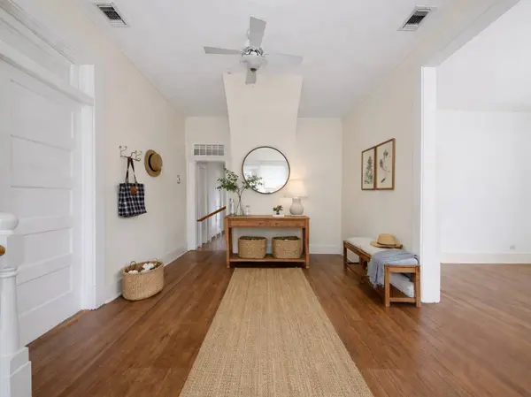 126 Kennedy Ave, Alamo Heights, TX 78209