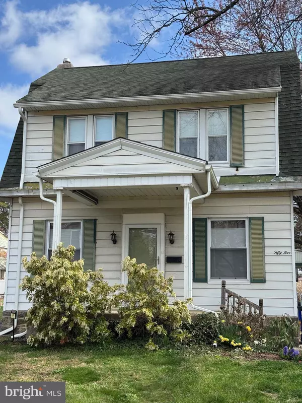 55 BEECH AVE, Aldan, PA 19018