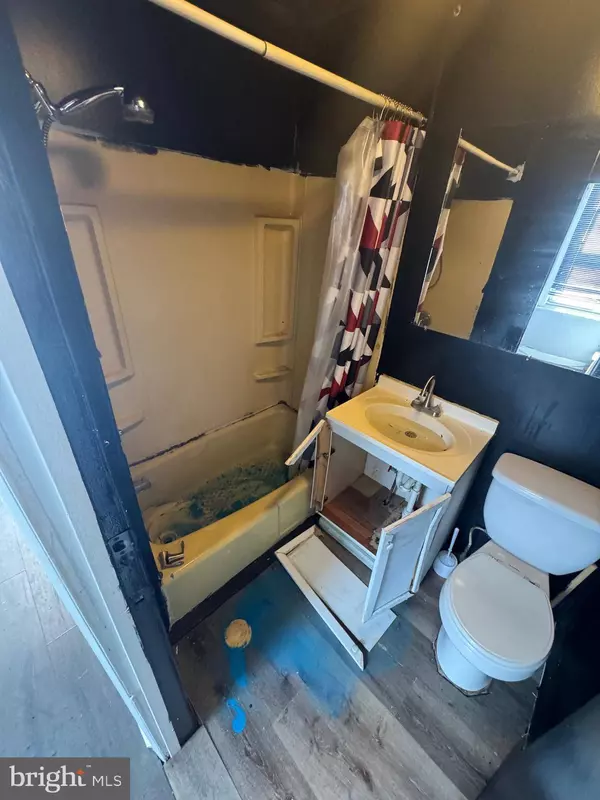 701 W WINGOHOCKING ST, Philadelphia, PA 19140