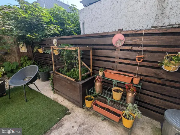 1729 REED ST, Philadelphia, PA 19146